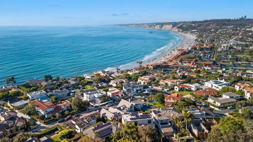 https://cdn.realtyfeed.com/cdn/127/306509809/4356b94a3d8c0659fde38b51b2d19592.webp