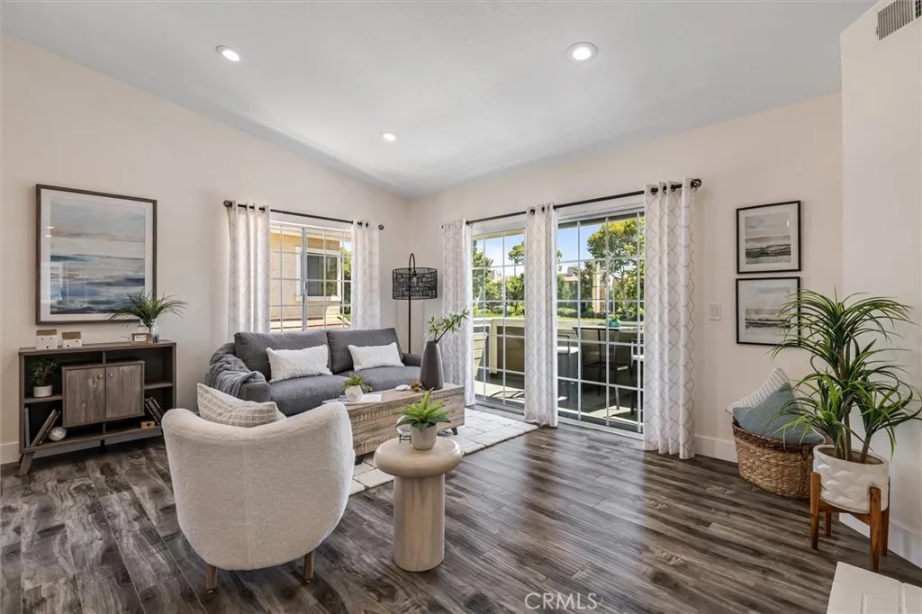 https://cdn.realtyfeed.com/cdn/127/306509831/5d19d441e425397b67137fbf4380c2eb.webp