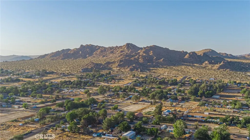 1593 Avenue R, Palmdale, CA, 93591