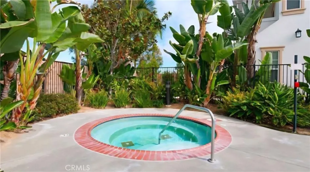 https://cdn.realtyfeed.com/cdn/127/306510001/11674baf423967d13286c7eea25c059c.webp