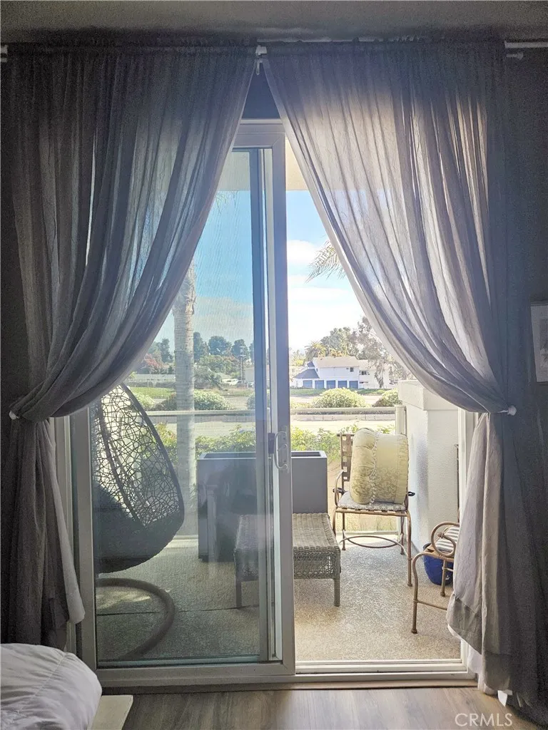 Photo #6: OC25175194 Listing 