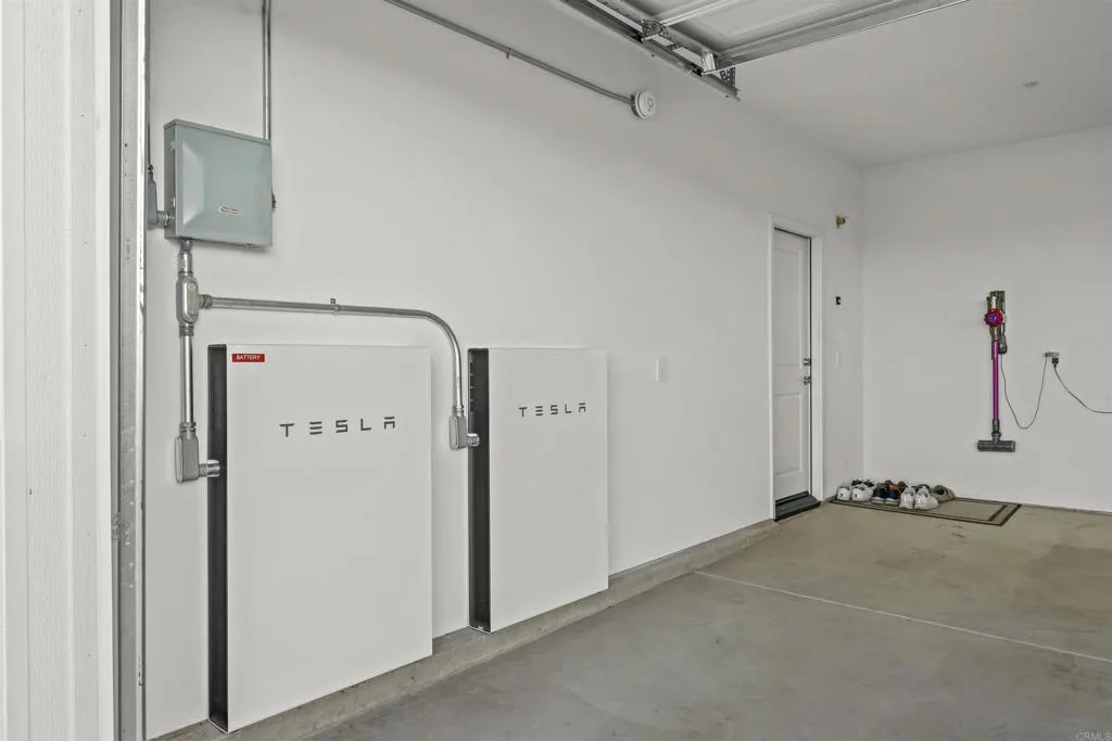https://cdn.realtyfeed.com/cdn/127/306510103/670700e9e6c4e6f7f99c7c8c7364bad4.webp