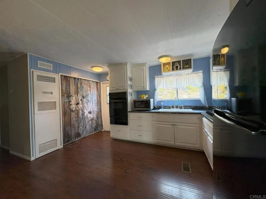 https://cdn.realtyfeed.com/cdn/127/306510283/c0441e484e5e00947542db54d9a0955a.webp