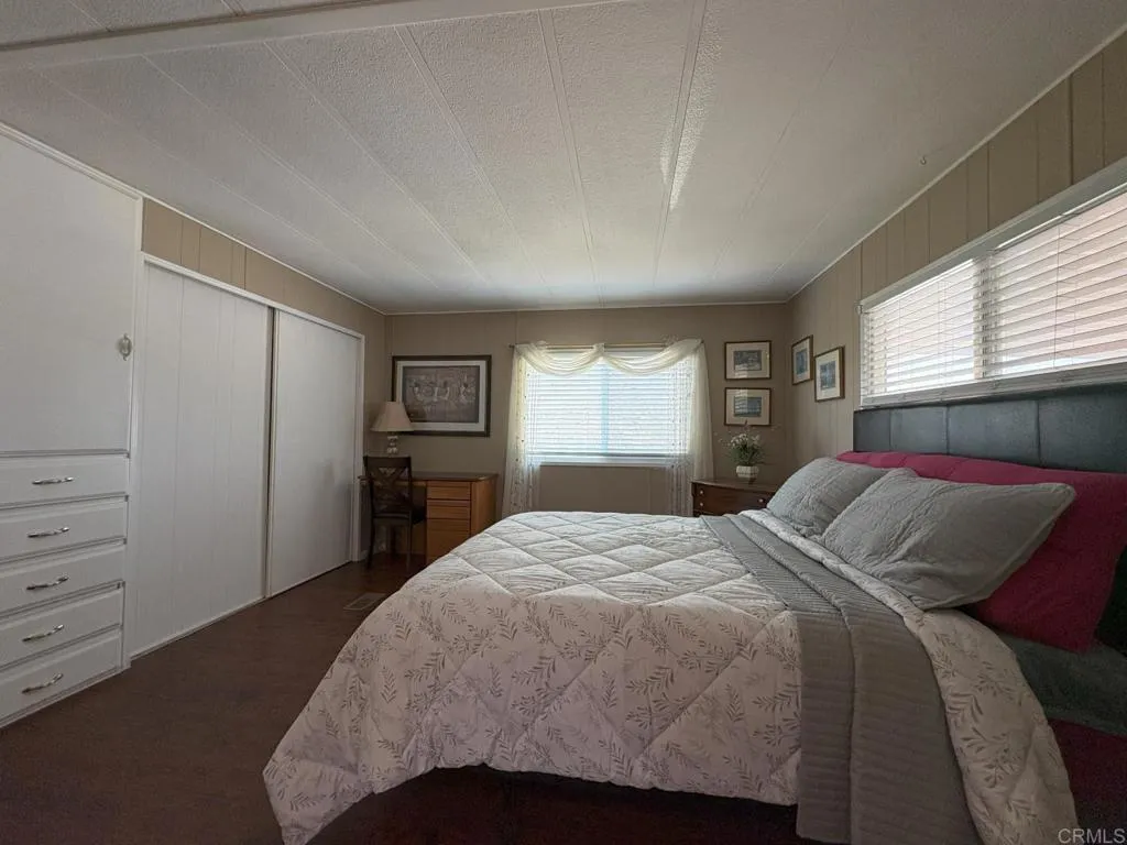 https://cdn.realtyfeed.com/cdn/127/306510283/c7baba517a40c24f7bdf2a15f228fb7c.webp