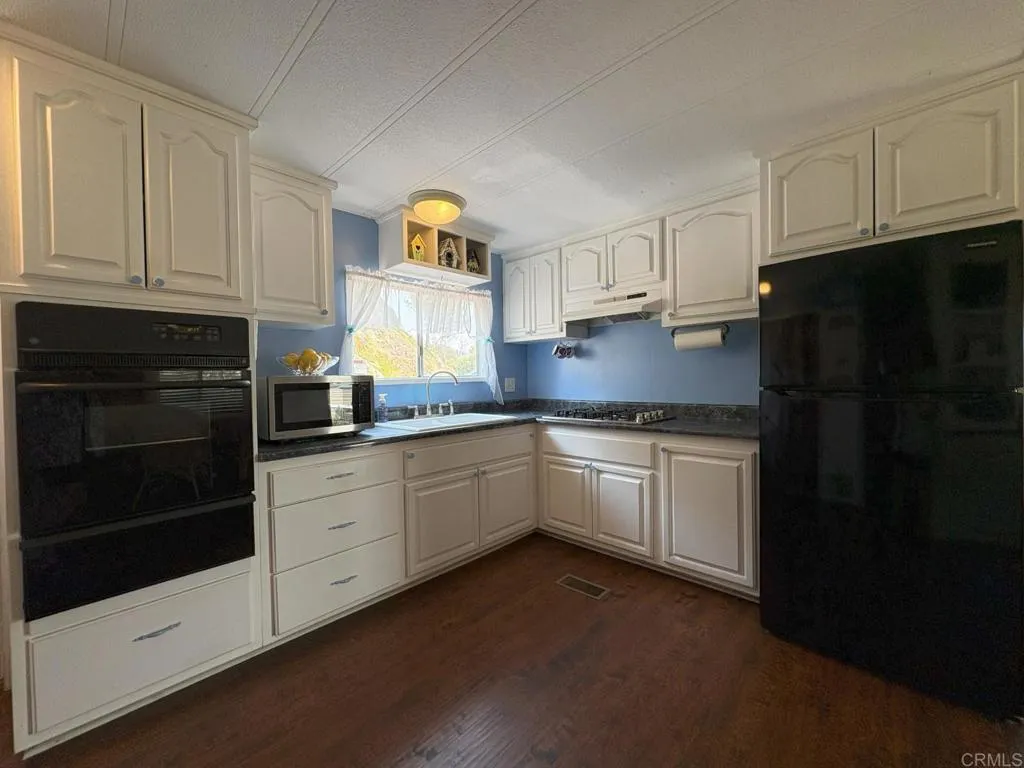 https://cdn.realtyfeed.com/cdn/127/306510283/fcb669de688fbd5f15750811b9f4e958.webp