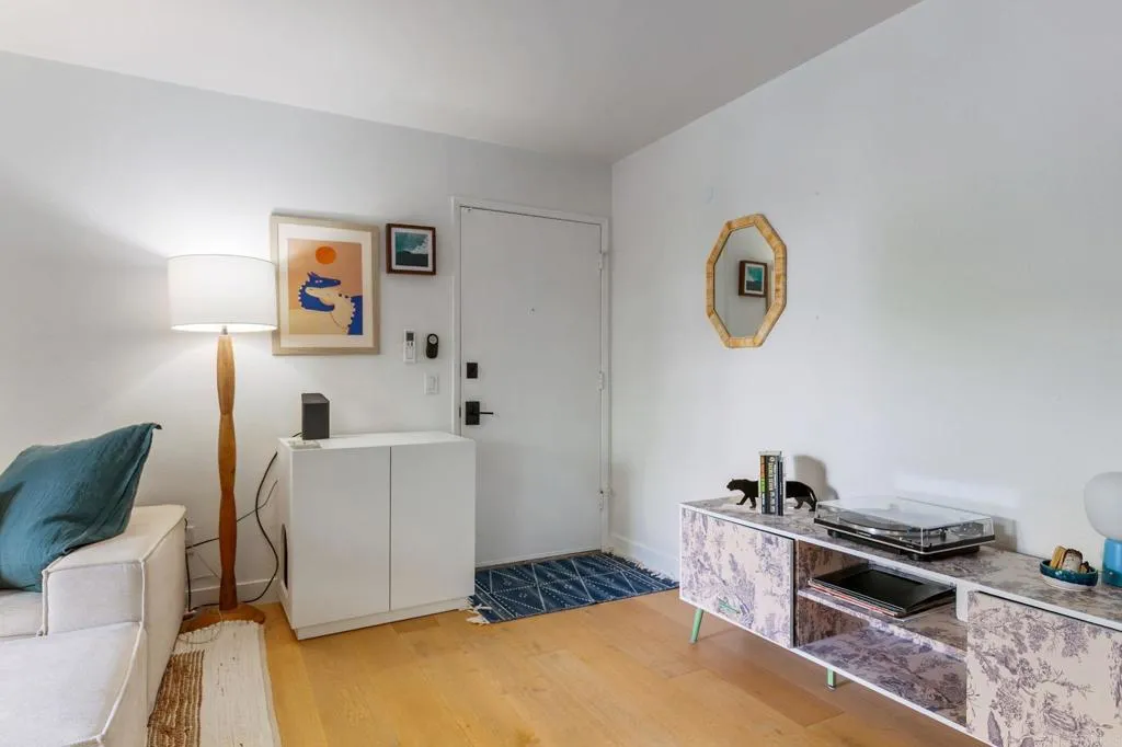 Photo #2: NDP2507685 Listing 