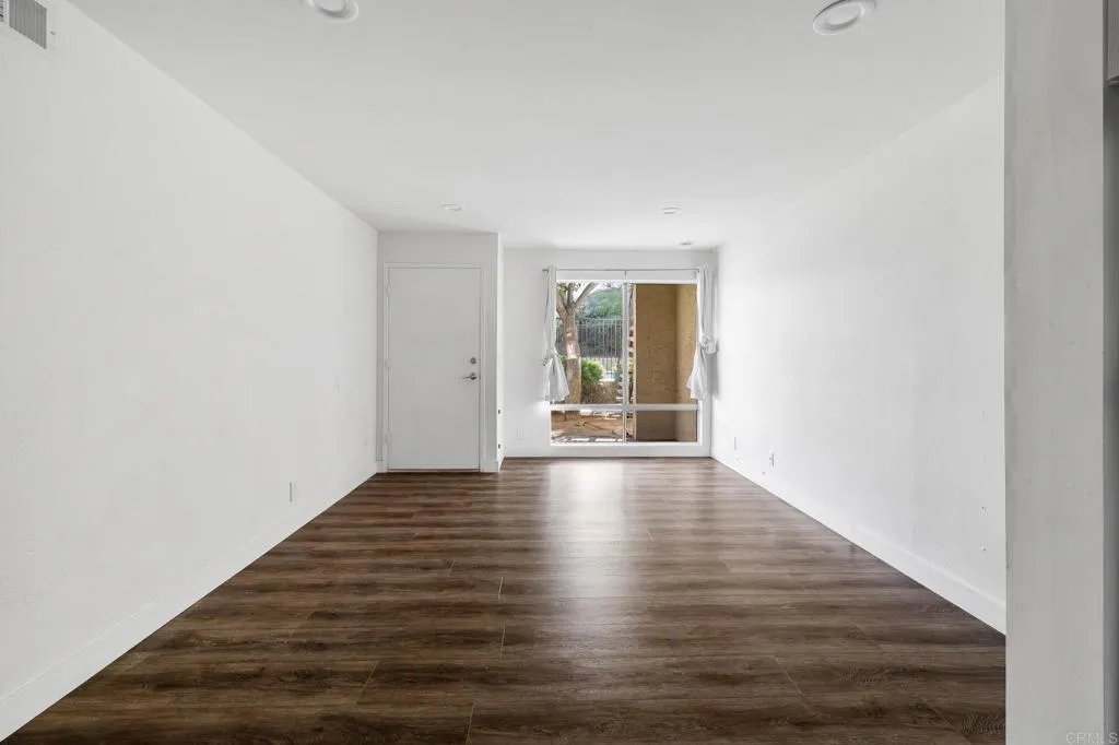 Photo #2: PTP2505913 Listing 