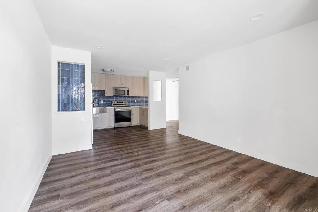 Photo #3: PTP2505913 Listing 