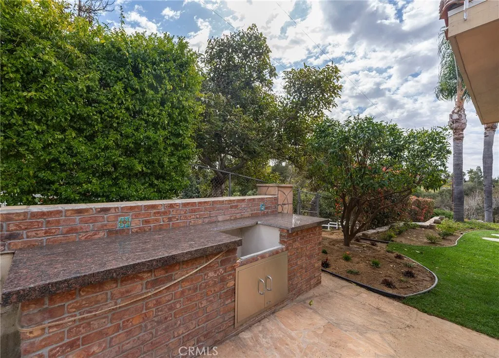 https://cdn.realtyfeed.com/cdn/127/306510334/998214f7f0981da1f81dacae641cd1d9.webp