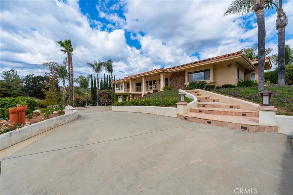 https://cdn.realtyfeed.com/cdn/127/306510334/e186b8d5f32f5457fb76d8fc8c0ae347.webp