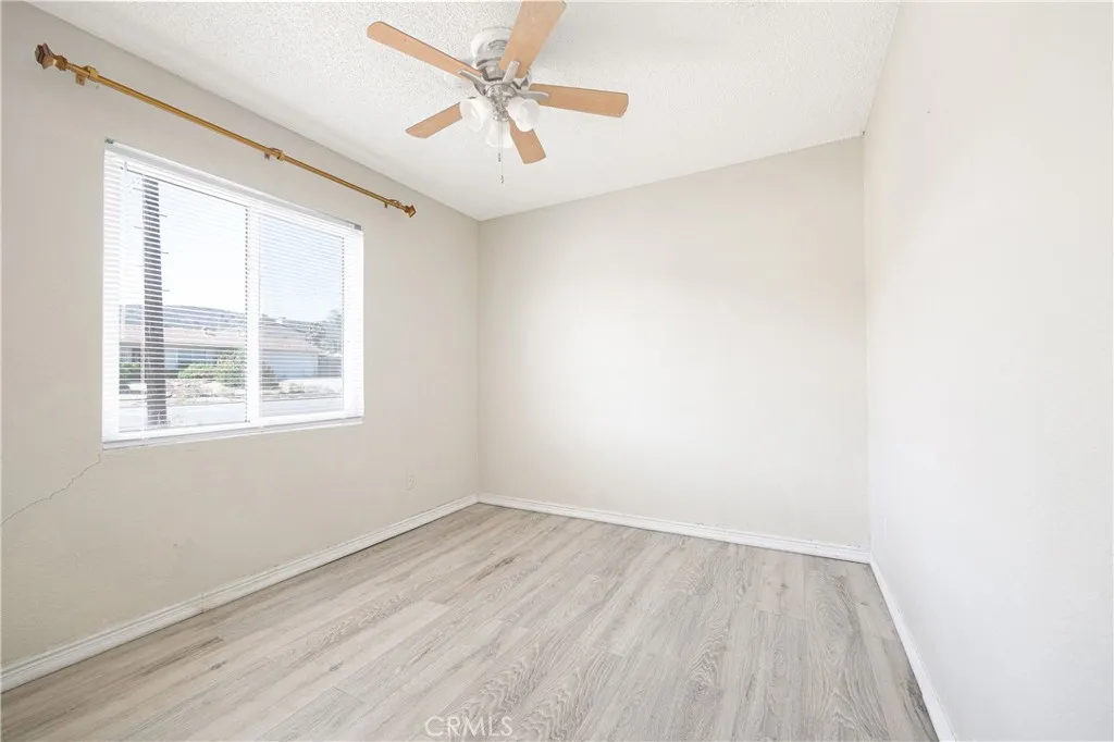 https://cdn.realtyfeed.com/cdn/127/306510335/b6d2578a4c5847feb5e66ecf413a62e4.webp