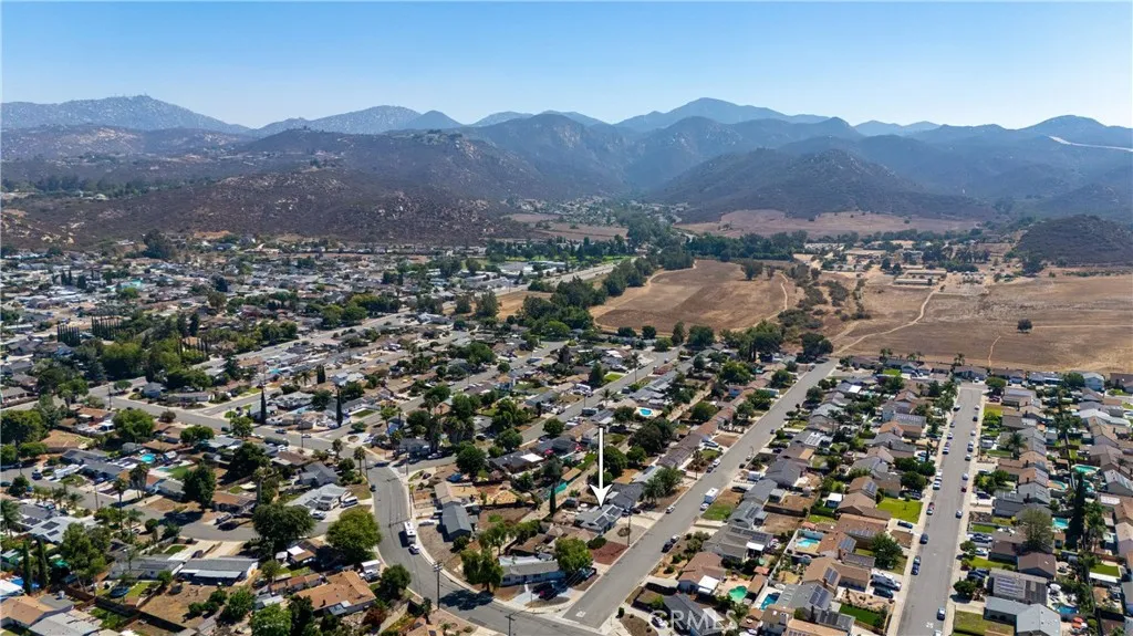 https://cdn.realtyfeed.com/cdn/127/306510335/c2c196bf81eac5535ee11789d61659e7.webp