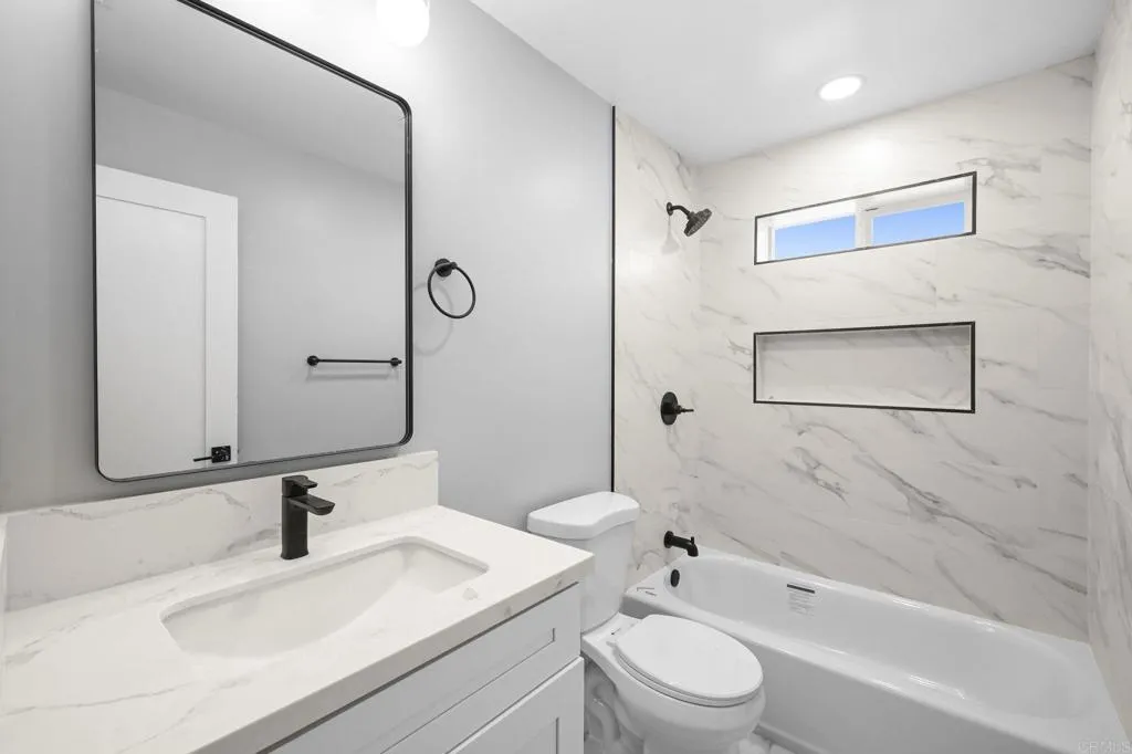 https://cdn.realtyfeed.com/cdn/127/306510527/80bd3d20d45db427511ebdb0d14e496a.webp