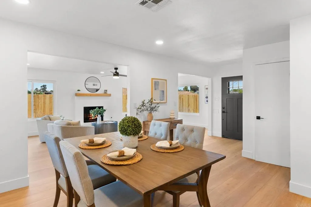 https://cdn.realtyfeed.com/cdn/127/306510567/0b5d5077cf9fbc840547e867467719e1.webp