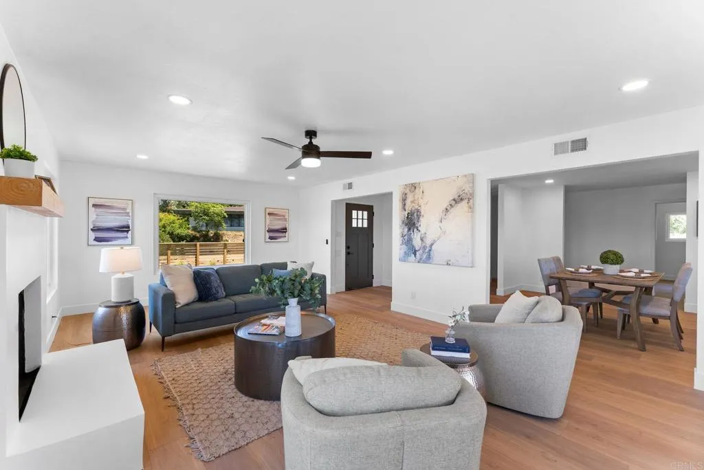 https://cdn.realtyfeed.com/cdn/127/306510567/8fb68593eaad848bc49d670565576cbf.webp