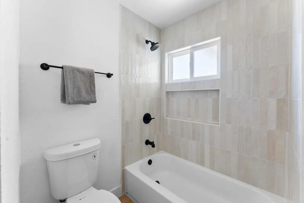 https://cdn.realtyfeed.com/cdn/127/306510567/ac5bd73b057db076fb72ecf00f38397e.webp