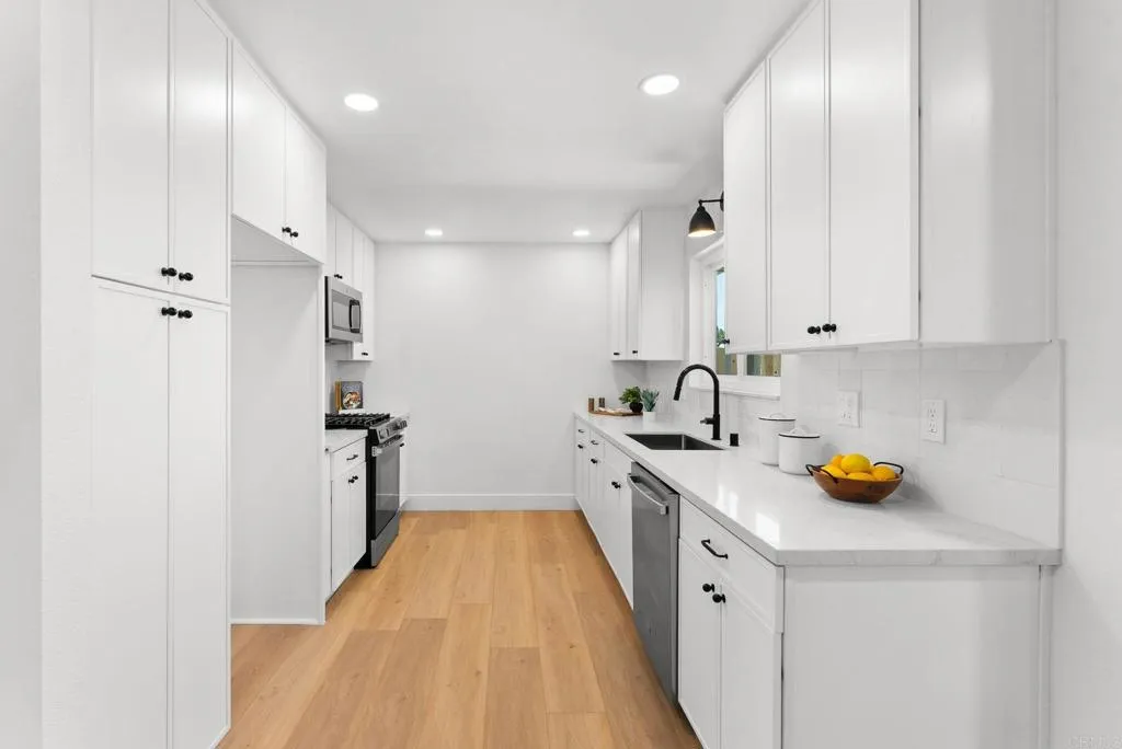 https://cdn.realtyfeed.com/cdn/127/306510567/ce64e541e498ba77a827b9665d2e4382.webp