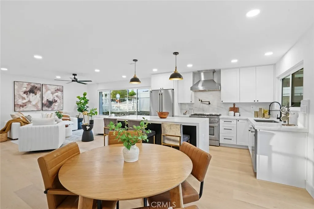 https://cdn.realtyfeed.com/cdn/127/306510601/636fd8279c7aaca853e646f00519db2c.webp