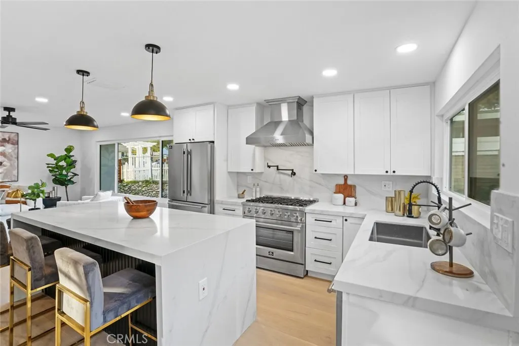 https://cdn.realtyfeed.com/cdn/127/306510601/9866ac705867b678bd8f49e4ec9c2bcf.webp