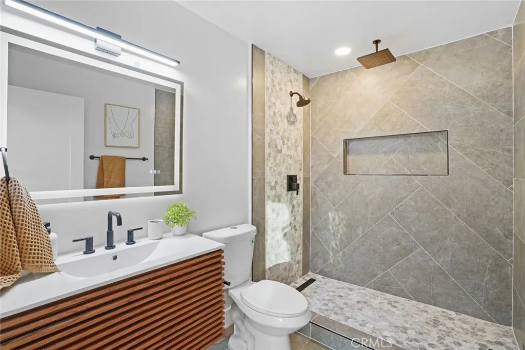 https://cdn.realtyfeed.com/cdn/127/306510601/ef662e939ec4ef1c39aa325d85d69a74.webp