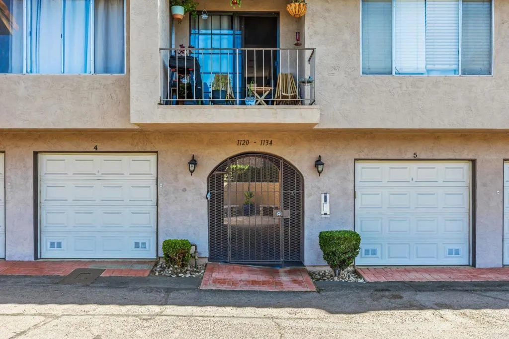 https://cdn.realtyfeed.com/cdn/127/306510647/0e1aa87bca22b250540fe54c12fe74f1.webp