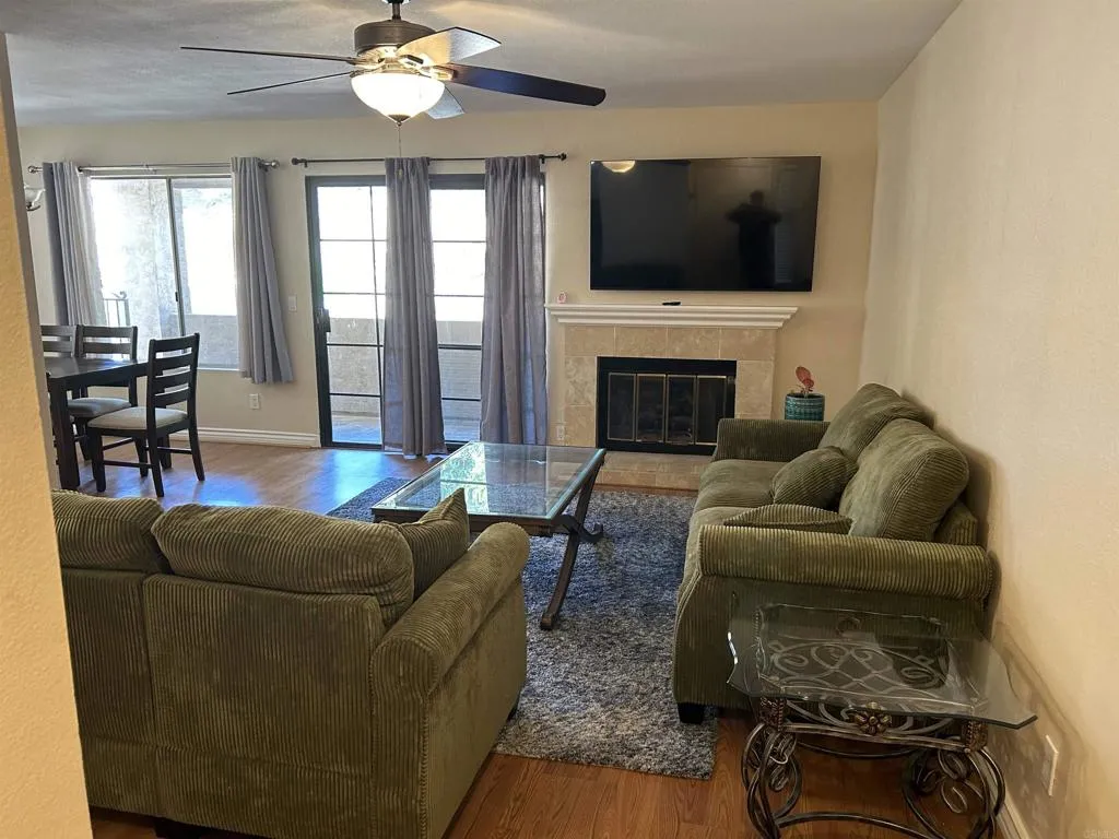 Photo #3: PTP2505923 Listing 