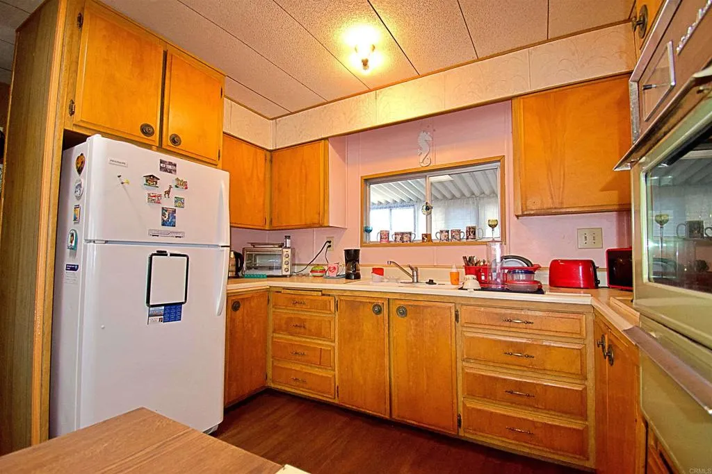 https://cdn.realtyfeed.com/cdn/127/306510681/638c8d81e5f1f21eeae14d6a74ca829d.webp