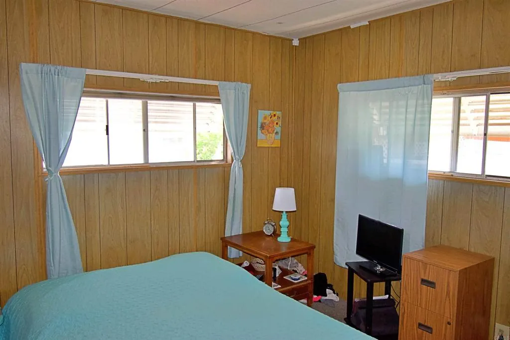https://cdn.realtyfeed.com/cdn/127/306510681/fb601d45eae84617b776b78b151f1d1b.webp