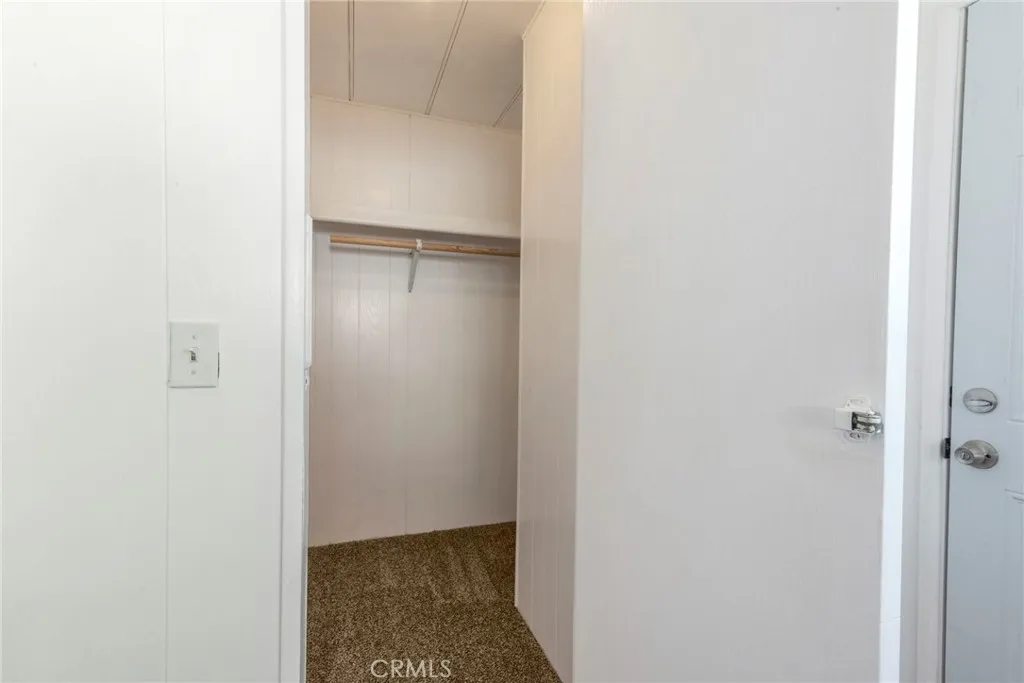 https://cdn.realtyfeed.com/cdn/127/306510682/3a13c8f5661e2ff516a5344ea161ca0a.webp