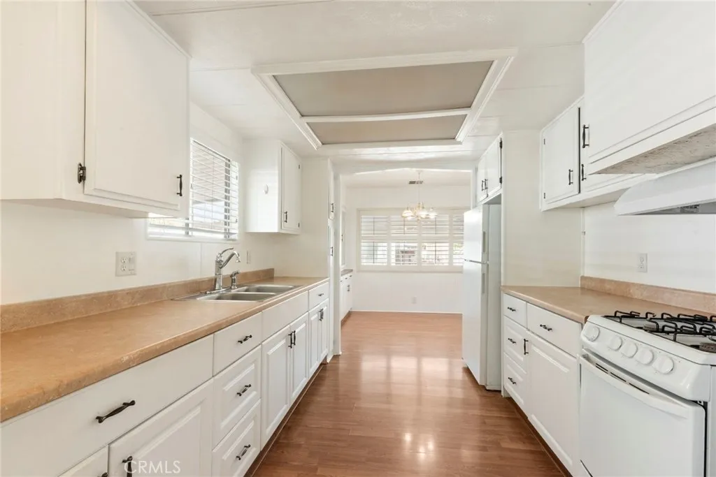 https://cdn.realtyfeed.com/cdn/127/306510682/c63a26517396d0b4ccd99d3e91c336db.webp