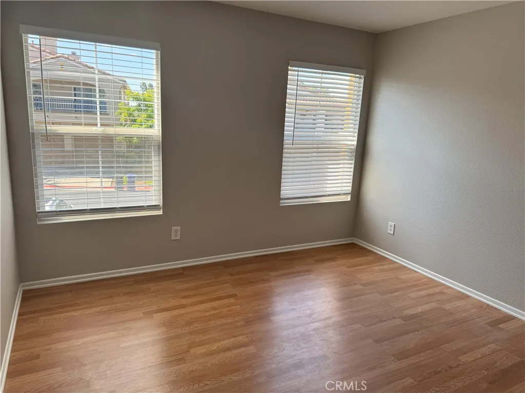 Photo #28: TR25171391 Listing: Photo #28