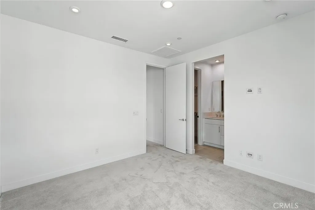 Photo #22: OC25154851 Listing: Photo #22