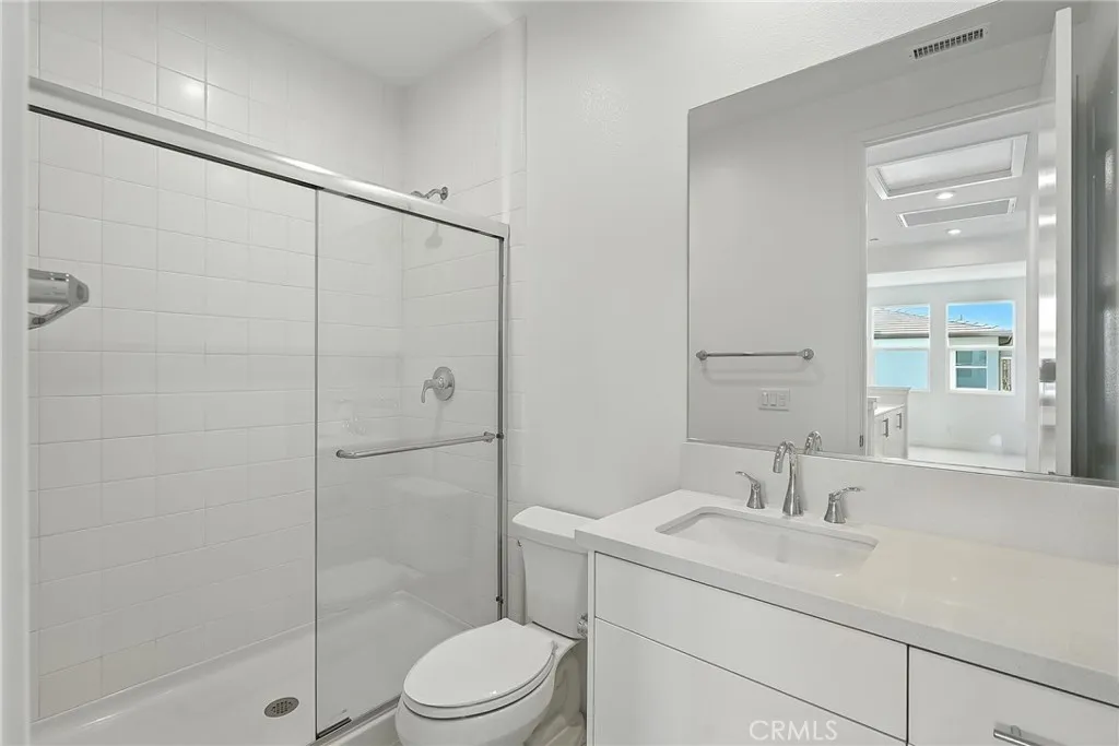 Photo #17: OC25154851 Listing: Photo #17