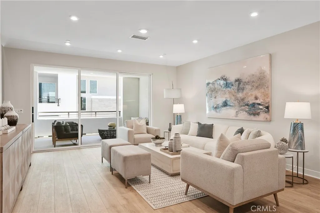 Photo #28: OC25174863 Listing: Photo #28