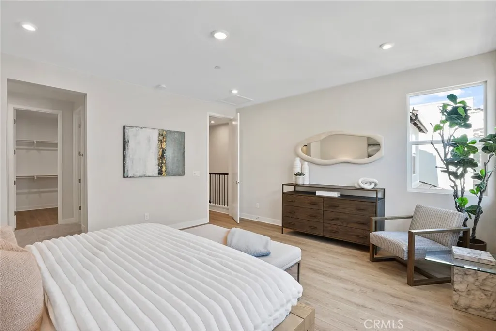 Photo #15: OC25174863 Listing: Photo #15