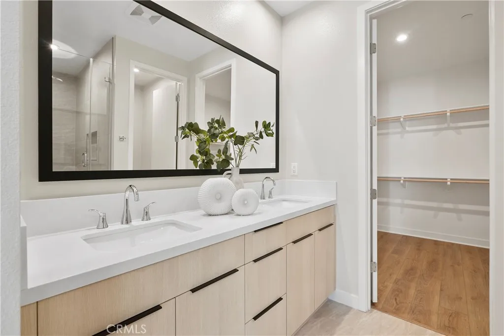 Photo #10: OC25174863 Listing: Photo #10