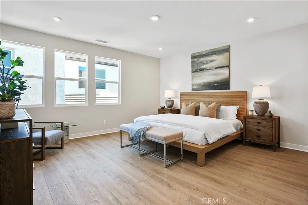 Photo #14: OC25174863 Listing: Photo #14