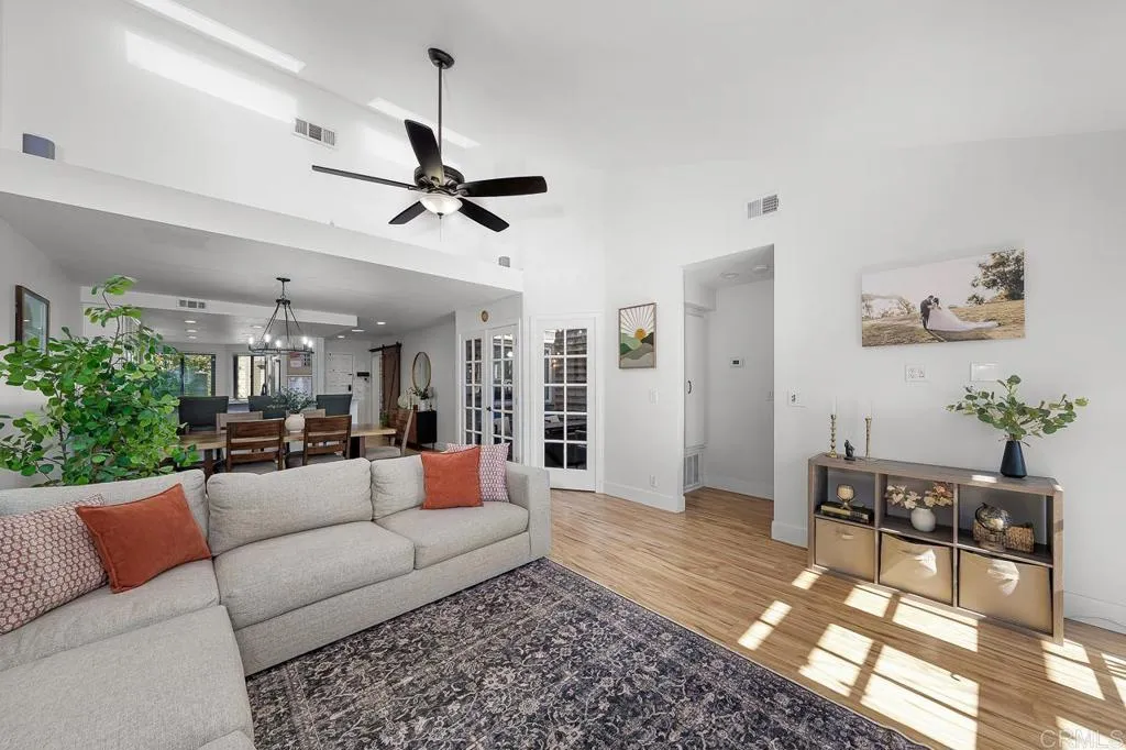 Photo #5: PTP2505928 Listing 
