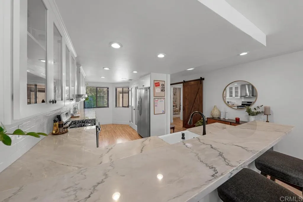 Photo #10: PTP2505928 Listing: Photo #10