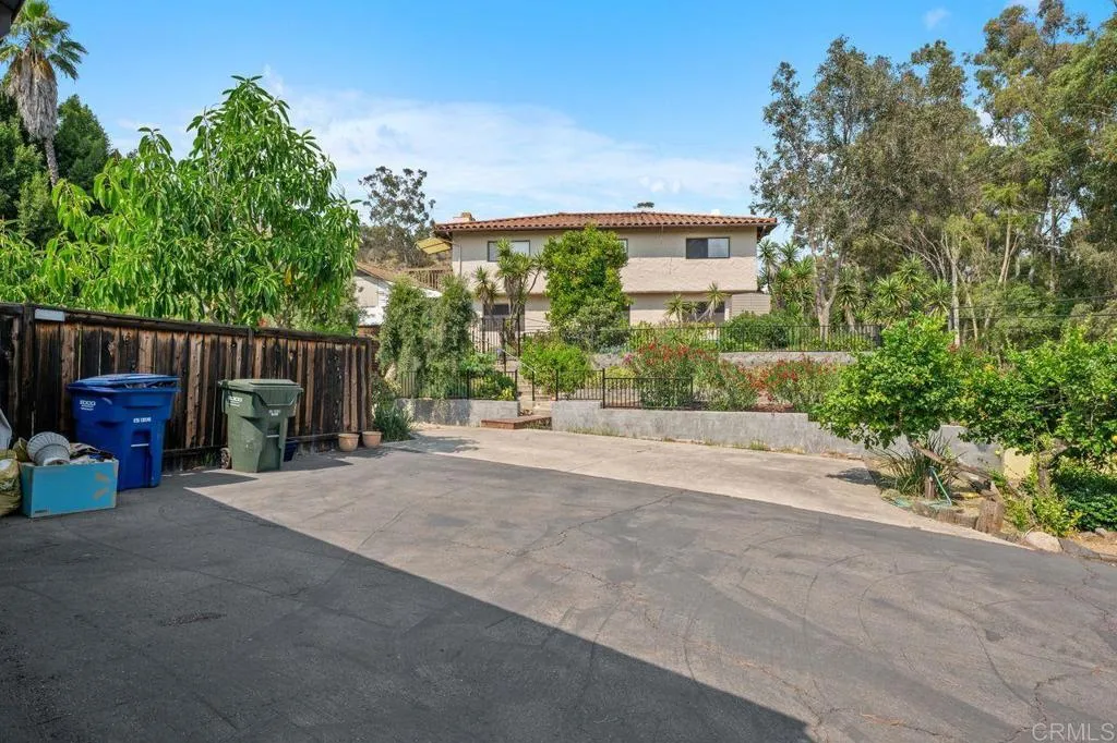 https://cdn.realtyfeed.com/cdn/127/306510864/7a3a61f2b209abdb646a382121208172.webp