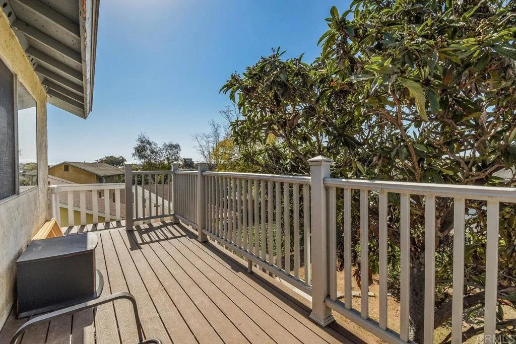 https://cdn.realtyfeed.com/cdn/127/306510948/4b3b0c7f5da7cfac508a9b3c9a86ccf8.webp