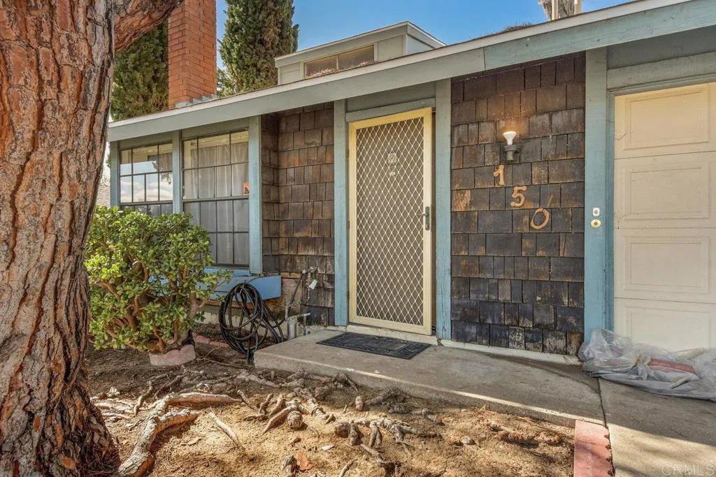 https://cdn.realtyfeed.com/cdn/127/306510948/d6d3efaf4c827b5732a29122f271f49a.webp