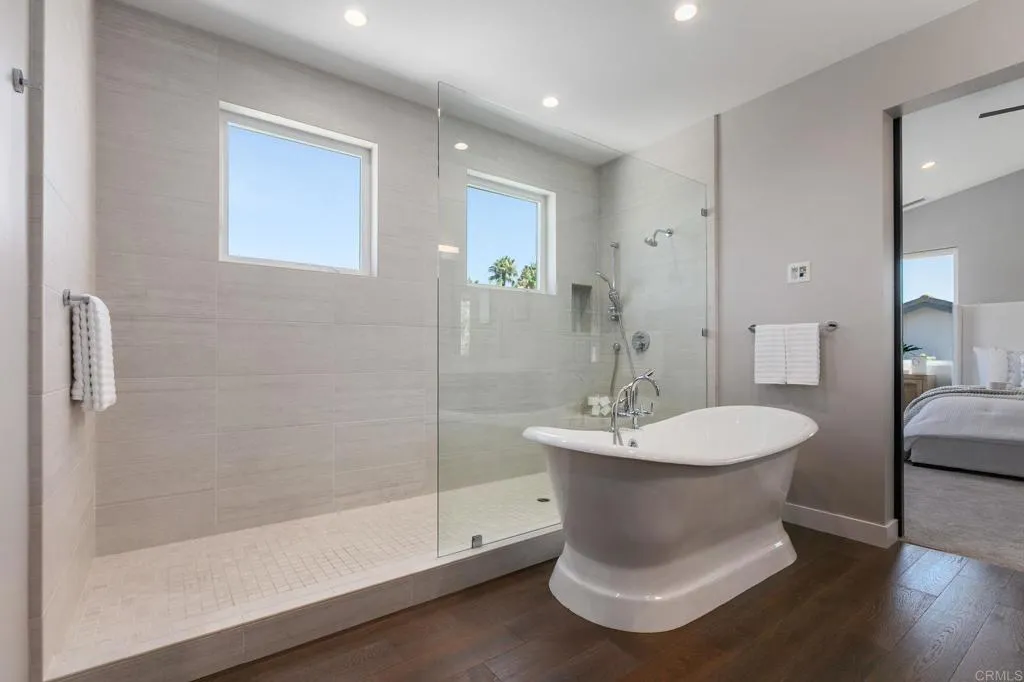 https://cdn.realtyfeed.com/cdn/127/306510951/ca54c4f1136f166c8f34da1ef6633b64.webp