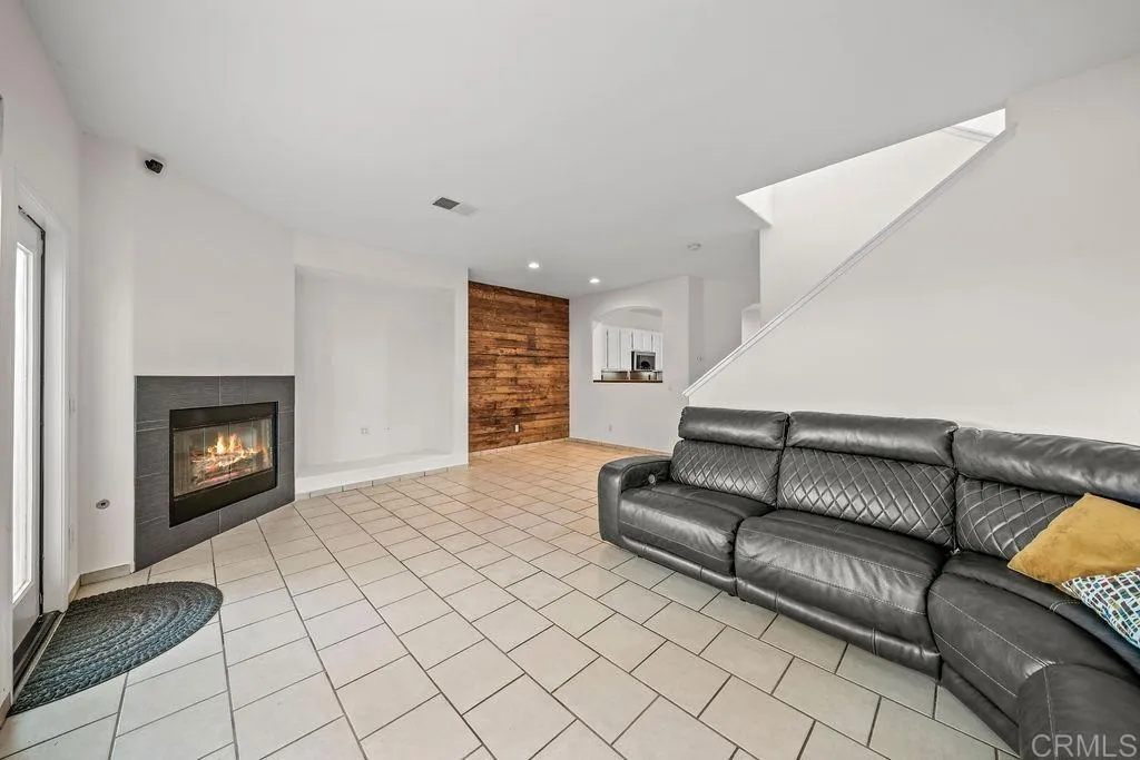 Photo #18: PTP2505942 Listing: Photo #18