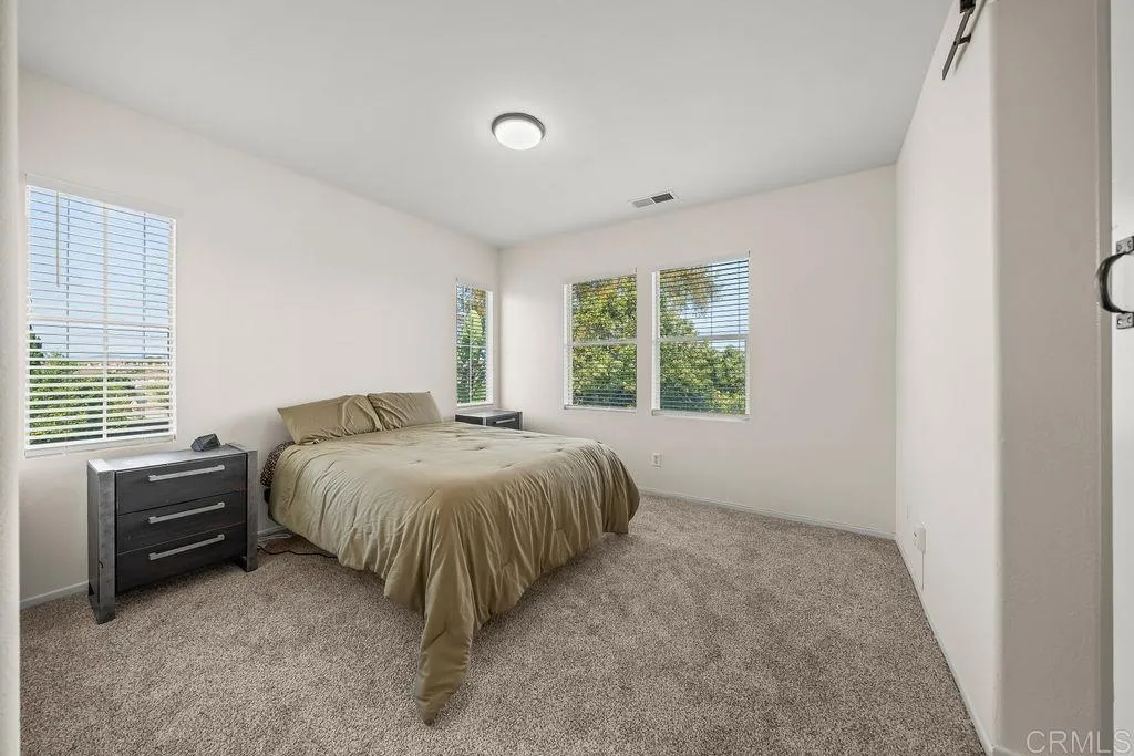 Photo #19: PTP2505942 Listing: Photo #19