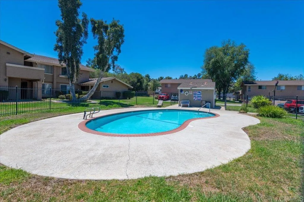 Photo #32: PTP2505944 Listing: Photo #32
