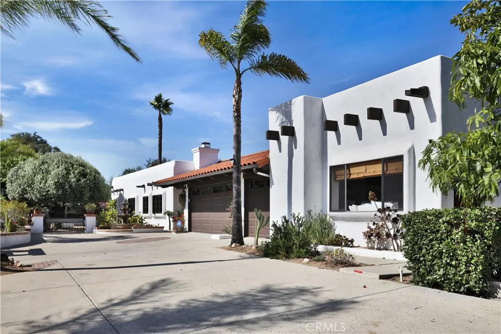 https://cdn.realtyfeed.com/cdn/127/306511374/32c17da8f345b4d4b36f9c0515e4ce60.webp