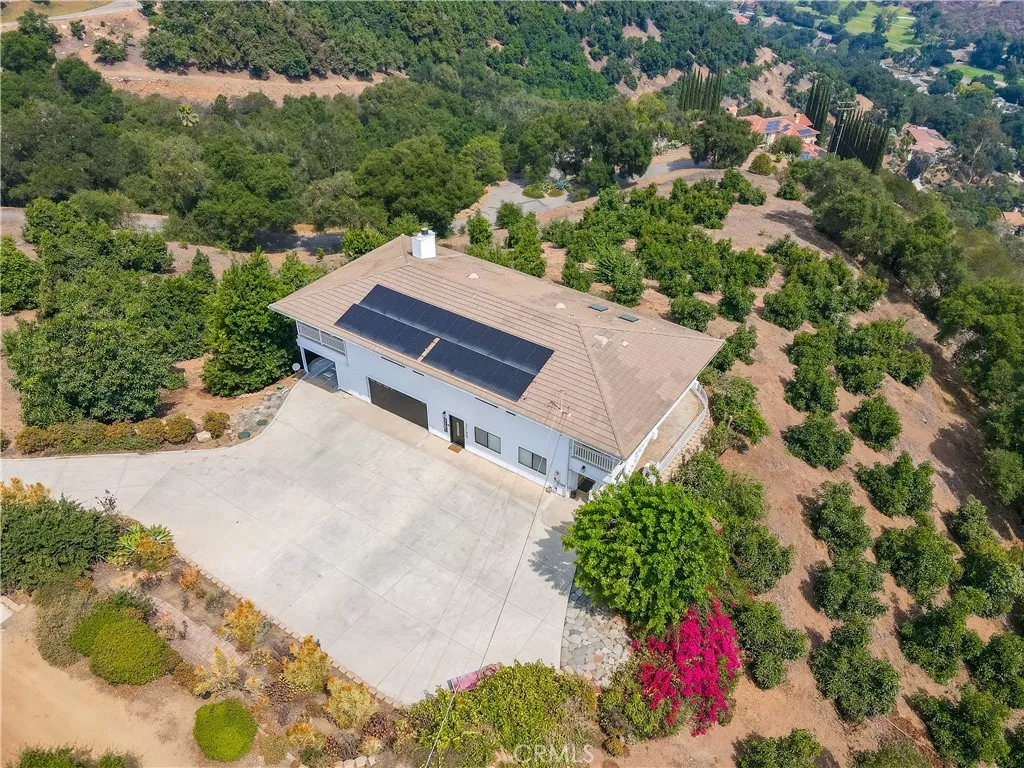 https://cdn.realtyfeed.com/cdn/127/306511401/21fb49af6f05632ecfac2e57d8a051ad.webp
