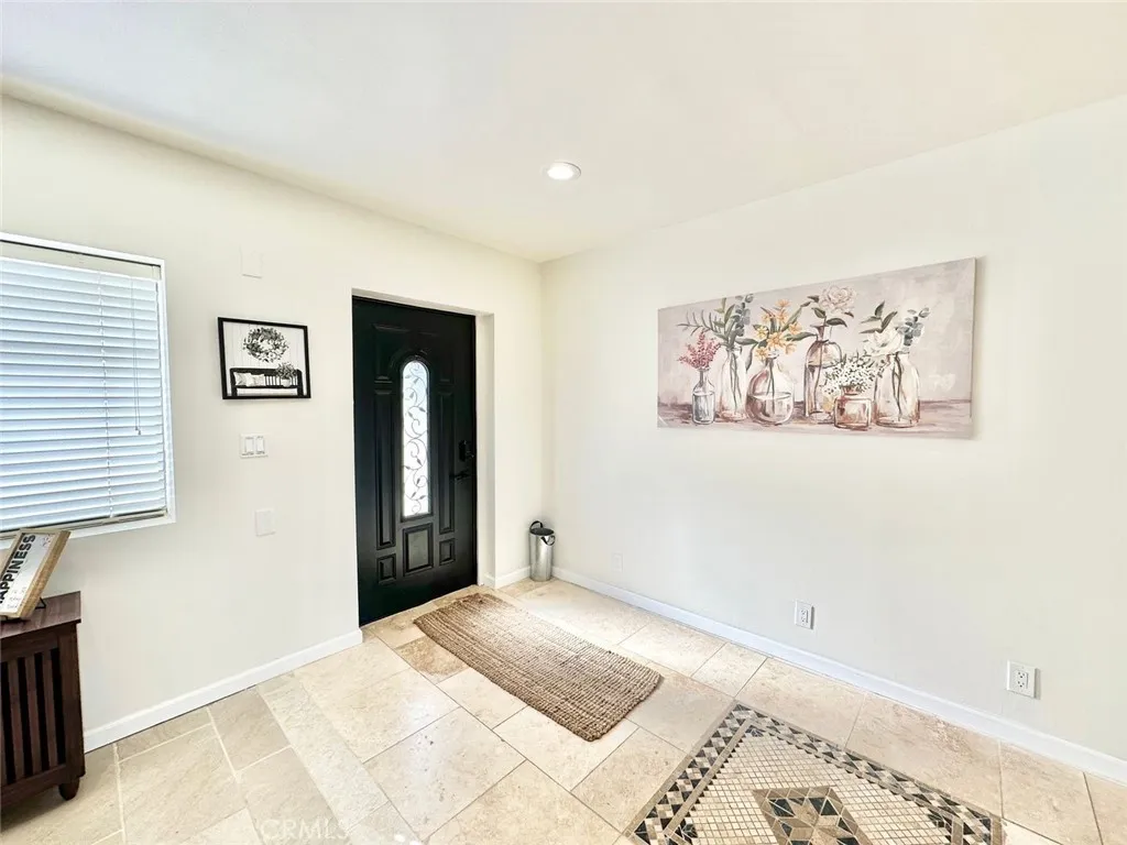 https://cdn.realtyfeed.com/cdn/127/306511401/8b6fd62bb8f2543ab6c8c3b9af6760db.webp