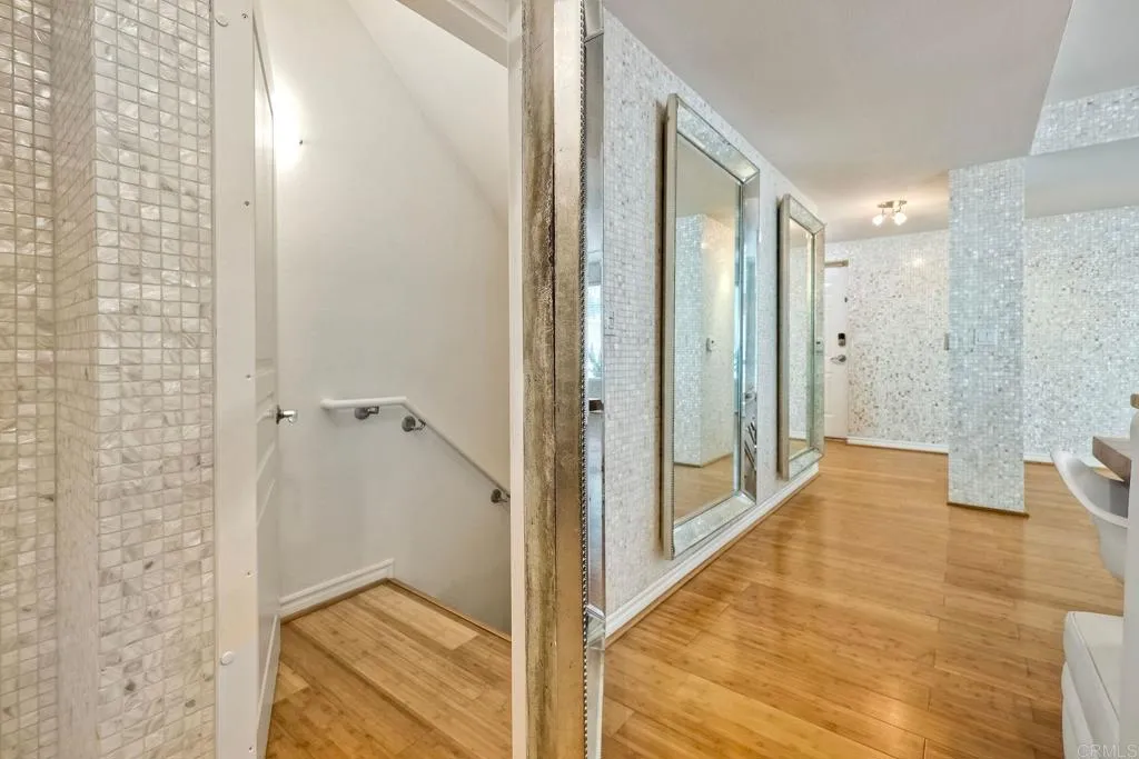 https://cdn.realtyfeed.com/cdn/127/306511443/204e6b7aee519c14721b97f9f7d9b02a.webp